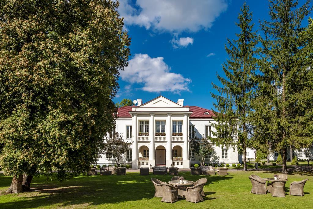 Palac Zegrzynski Zegrze Kültér fotó