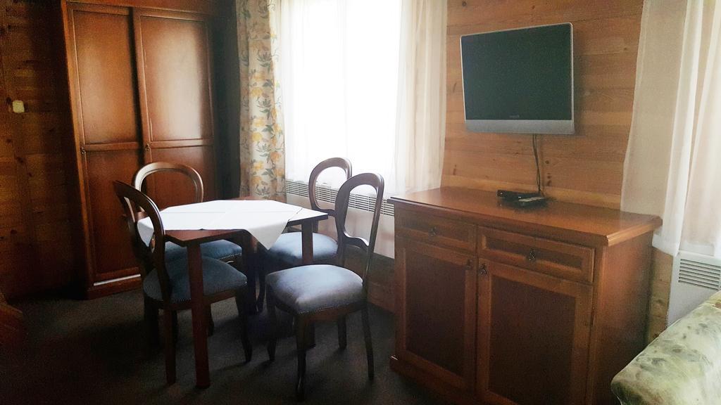 Palac Zegrzynski Zegrze Kültér fotó