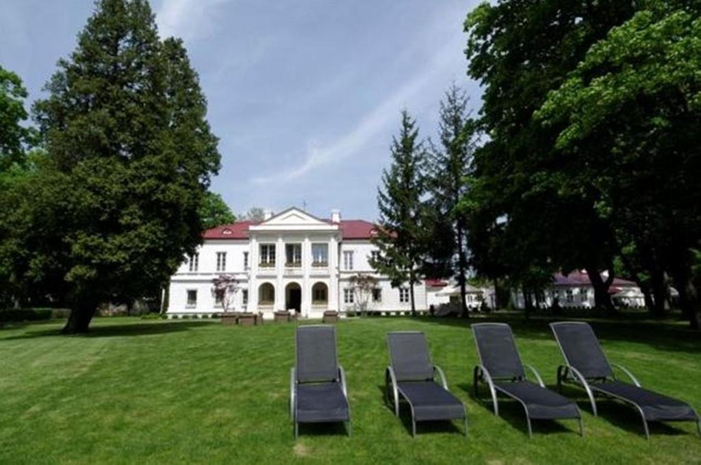 Palac Zegrzynski Zegrze Kültér fotó